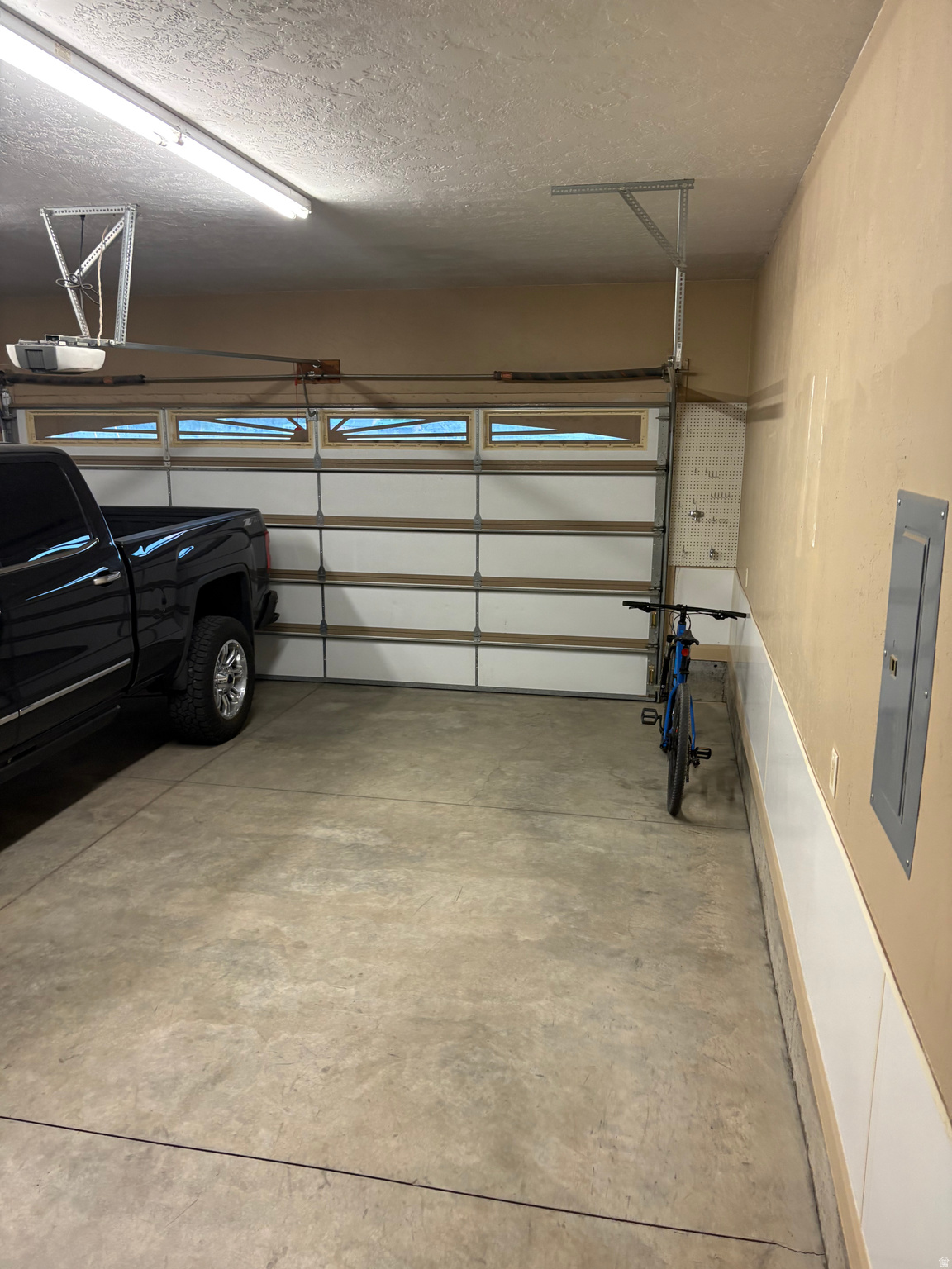 main property photo 74