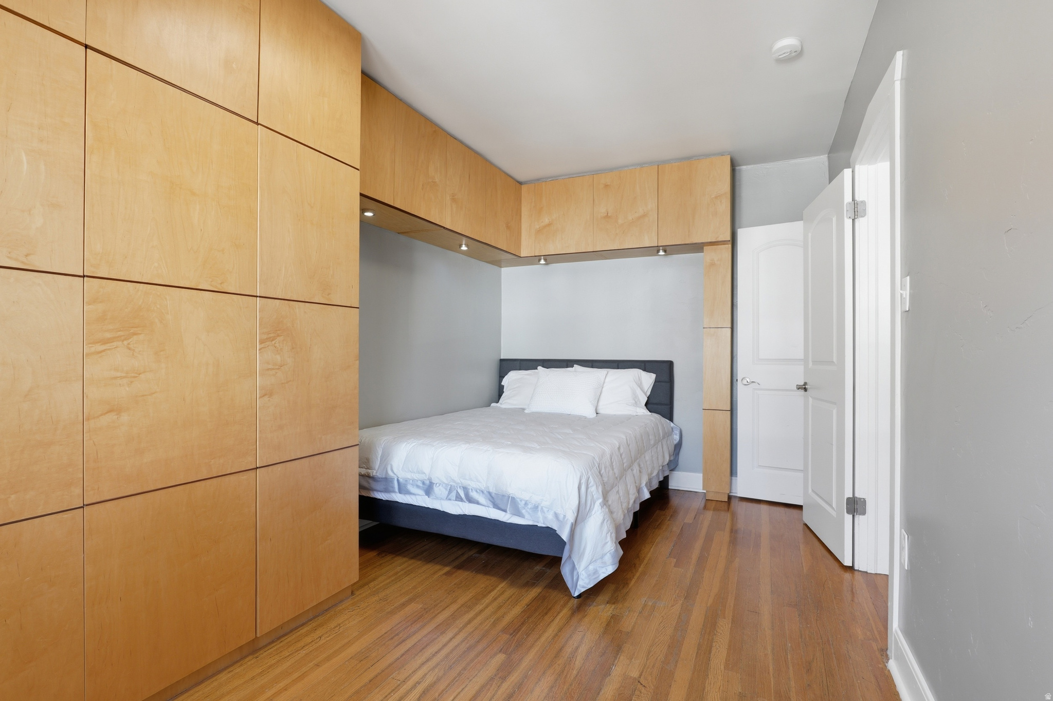 main property photo 10