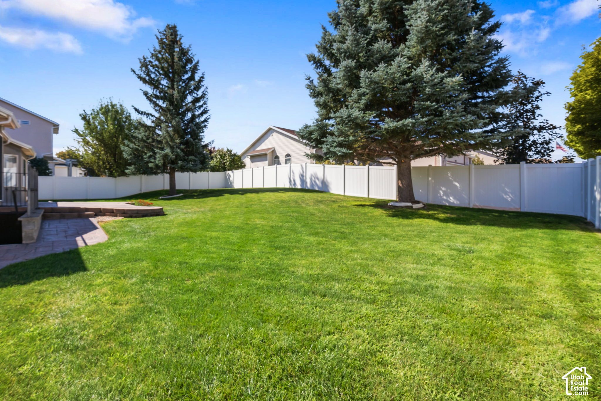 main property photo 43