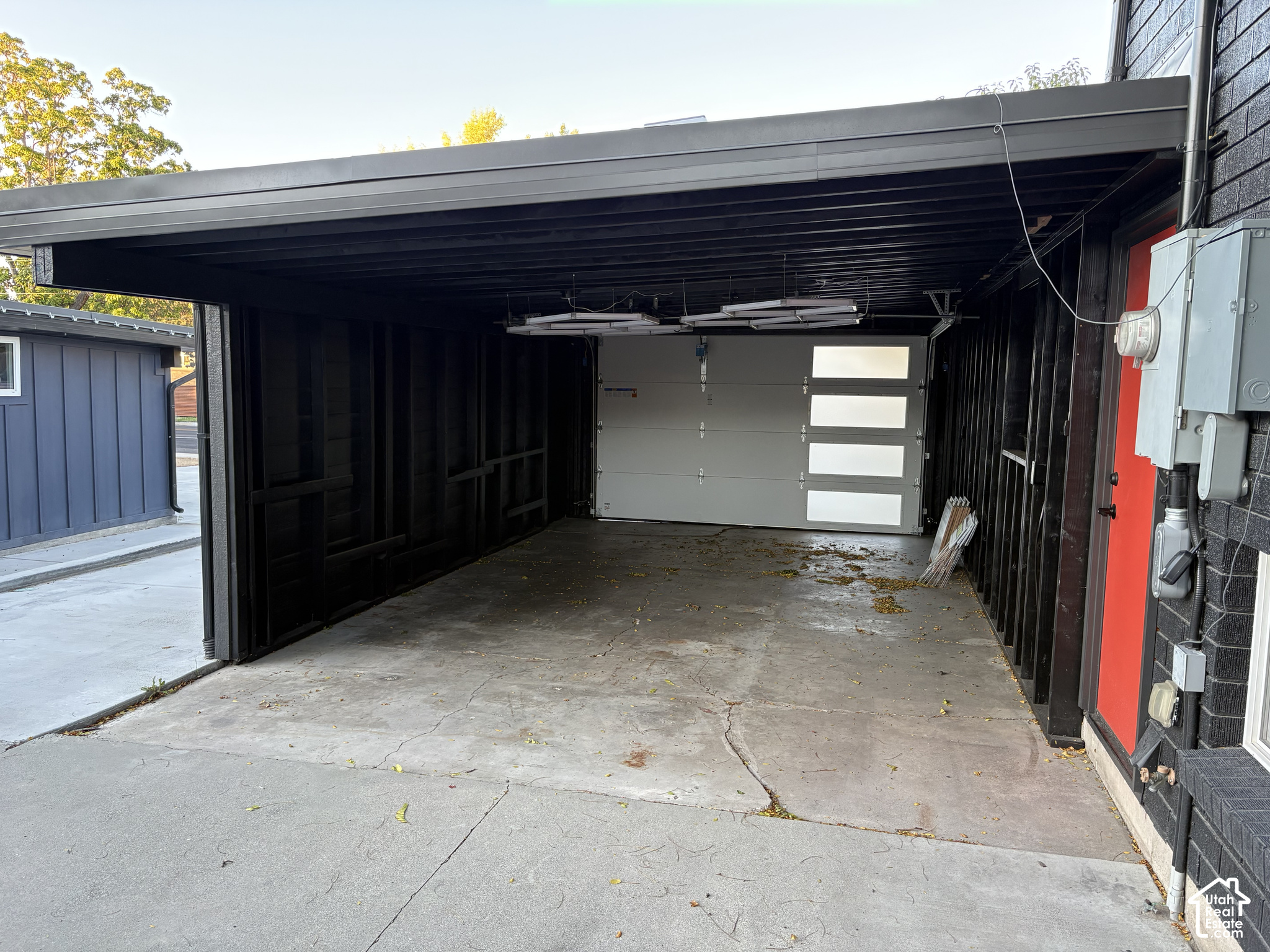 main property photo 43