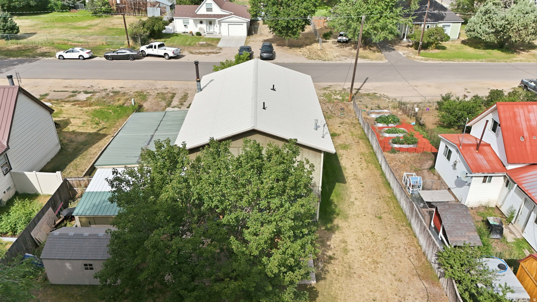 main property photo 49