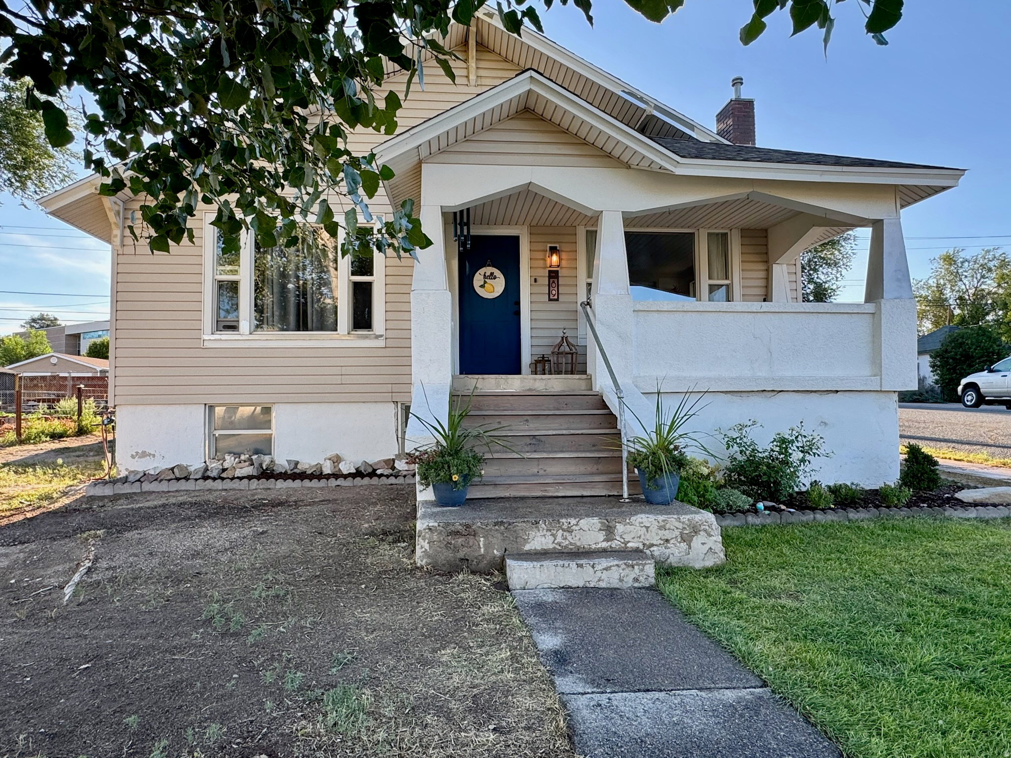 main property photo 0