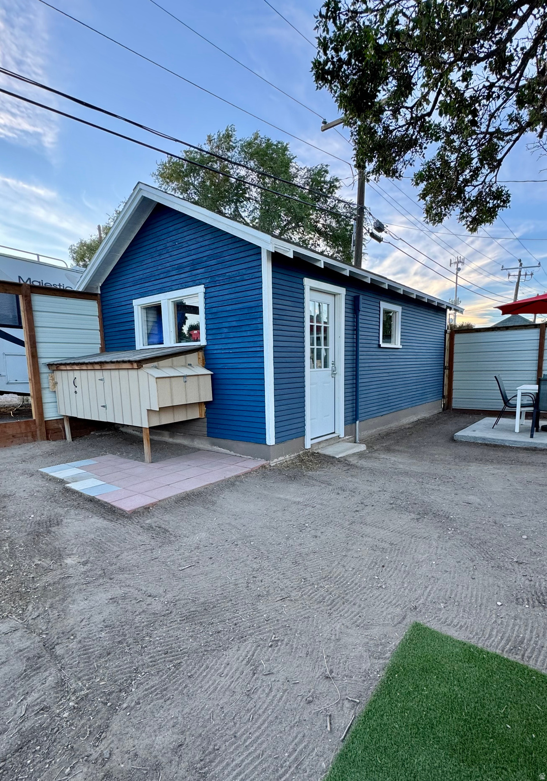 main property photo 42