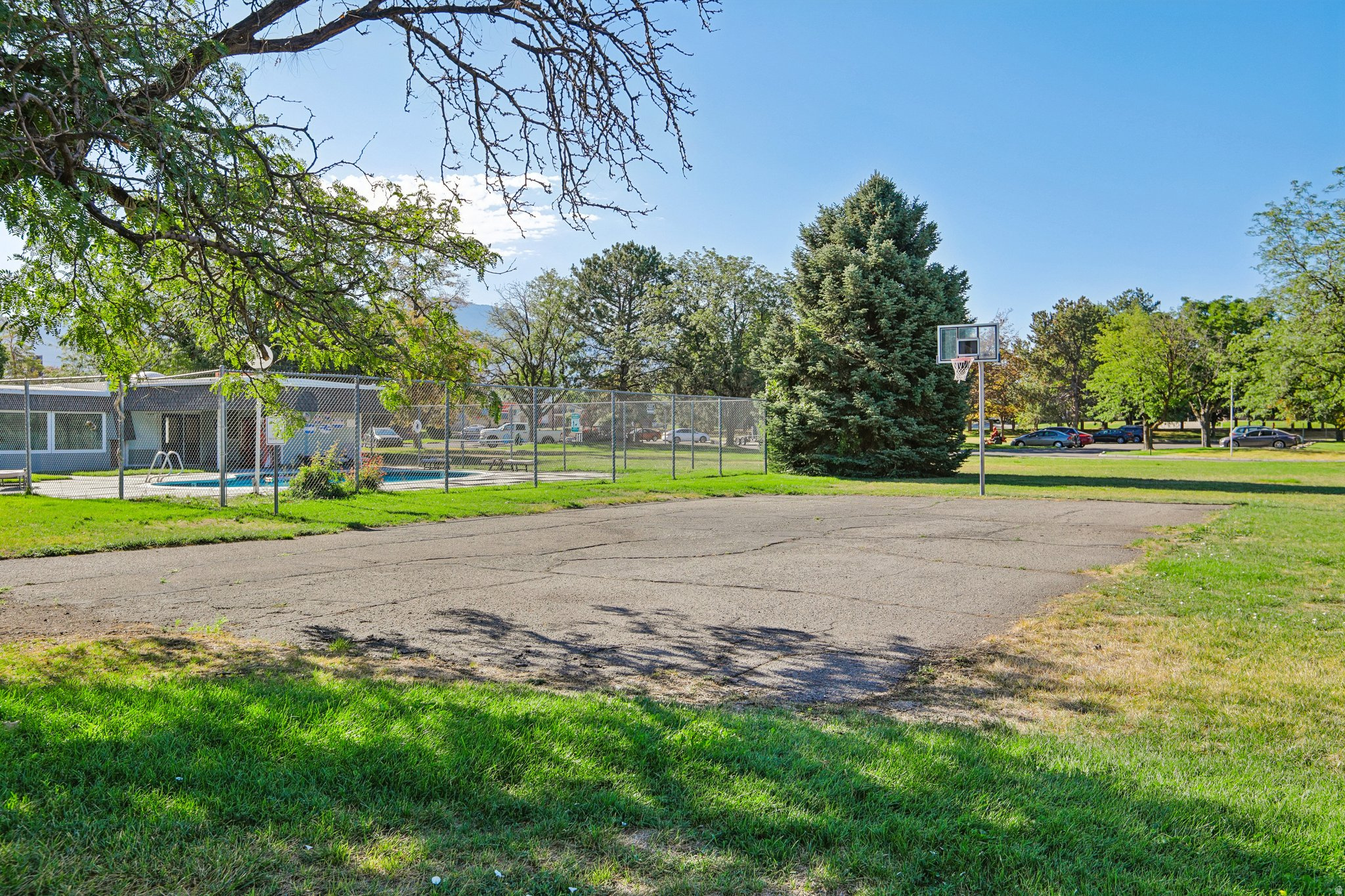 main property photo 26