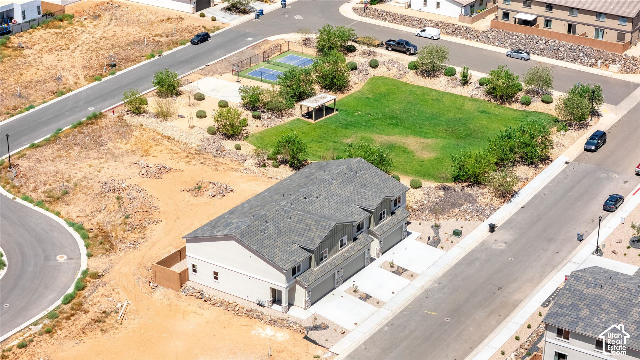 main property photo 48