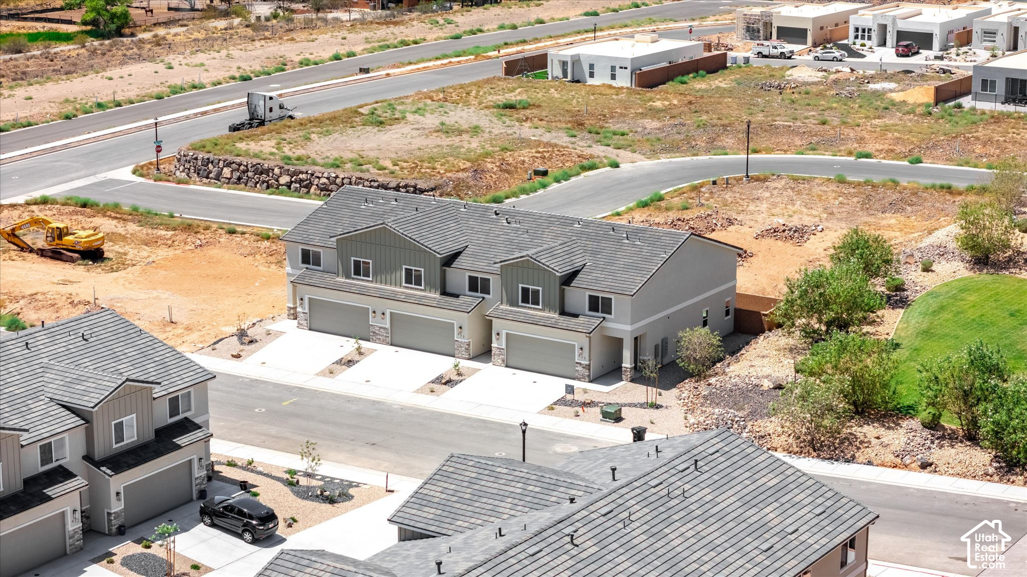 main property photo 50
