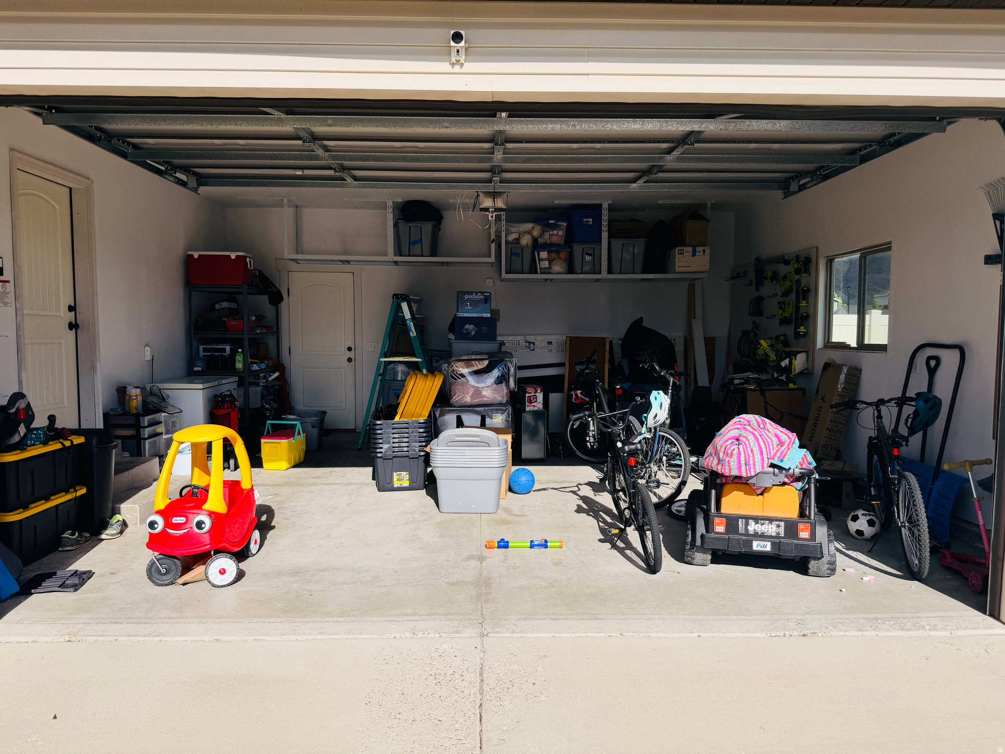 main property photo 15