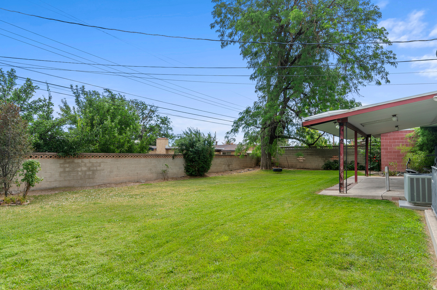 main property photo 8