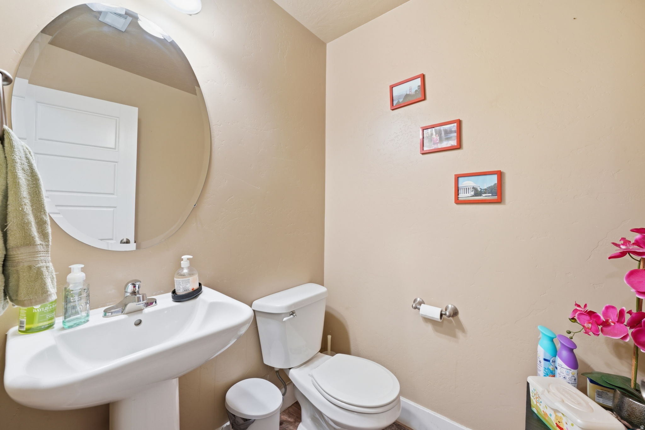 main property photo 8