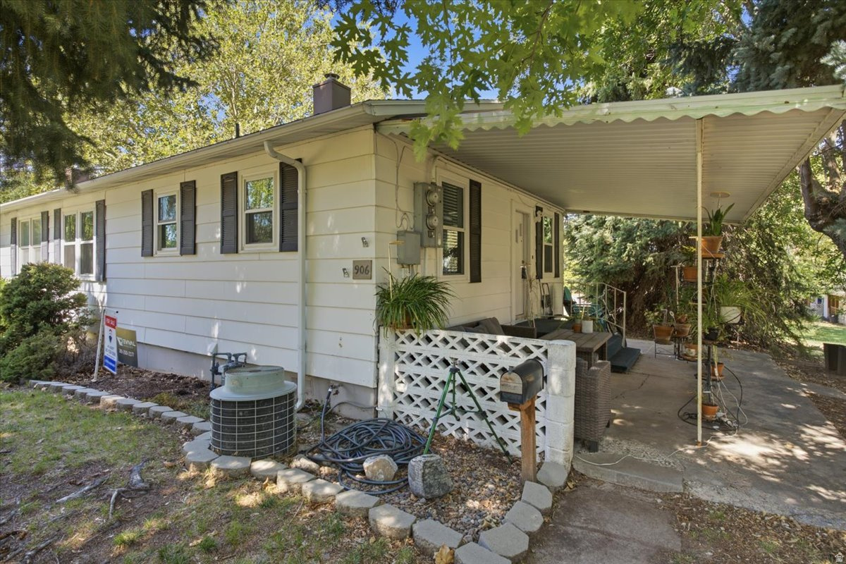 main property photo 0