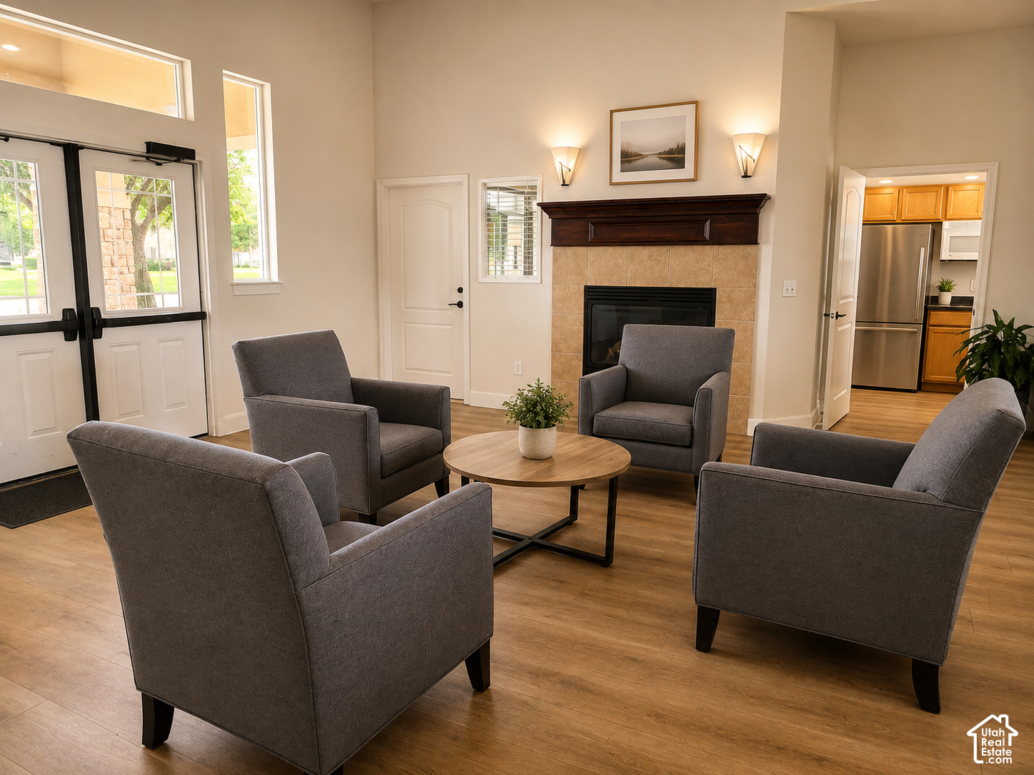 main property photo 19