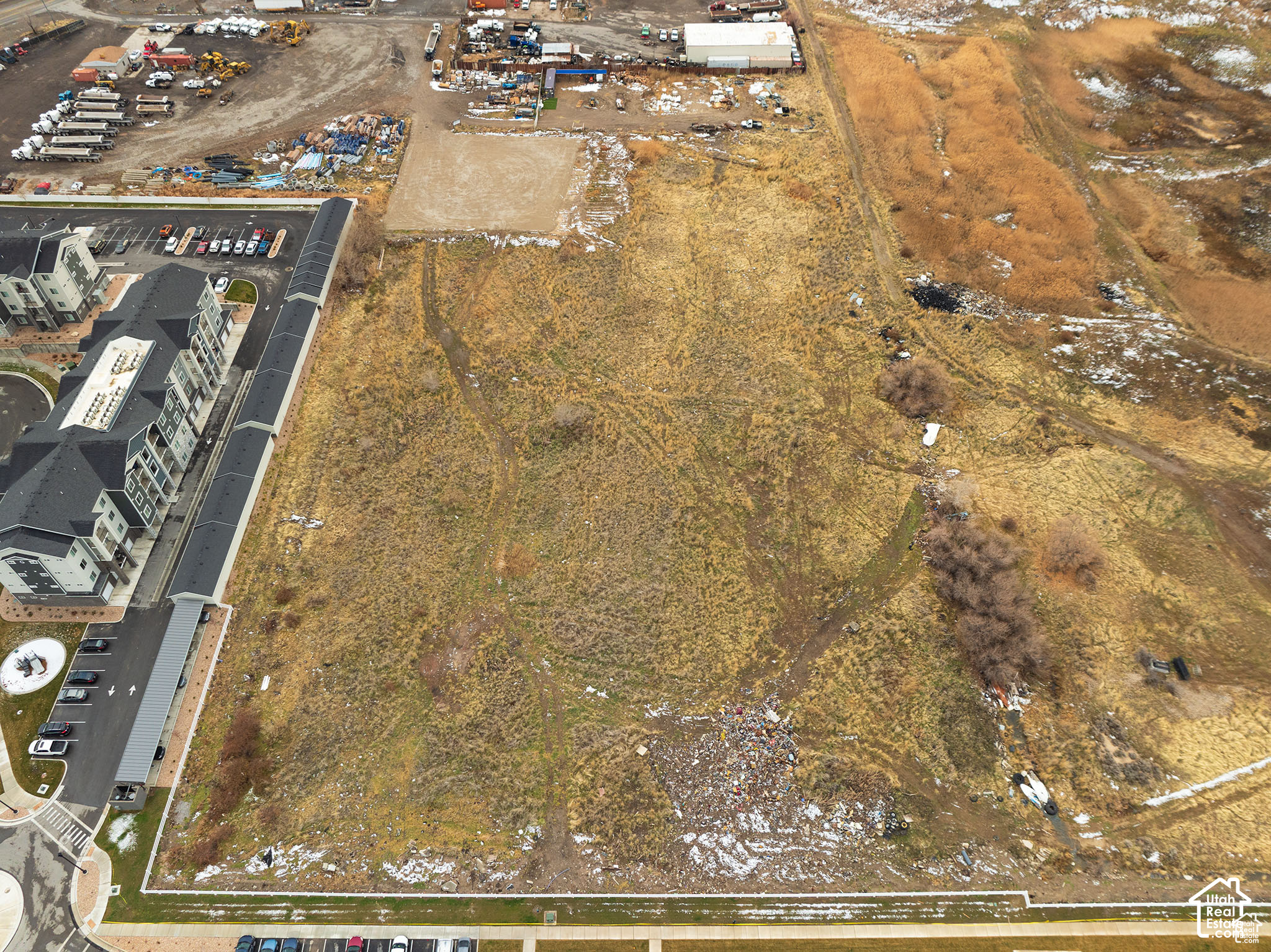 main property photo 11