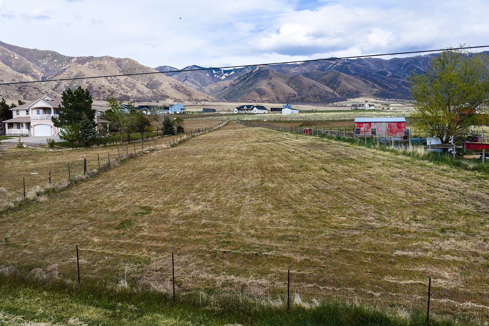main property photo 0