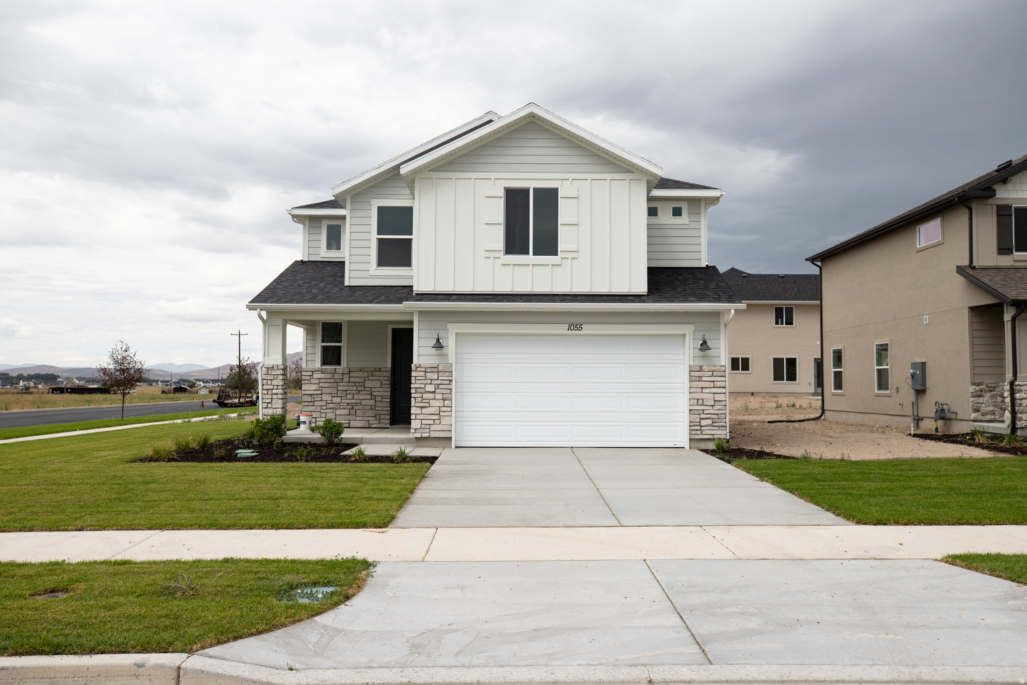 main property photo 0