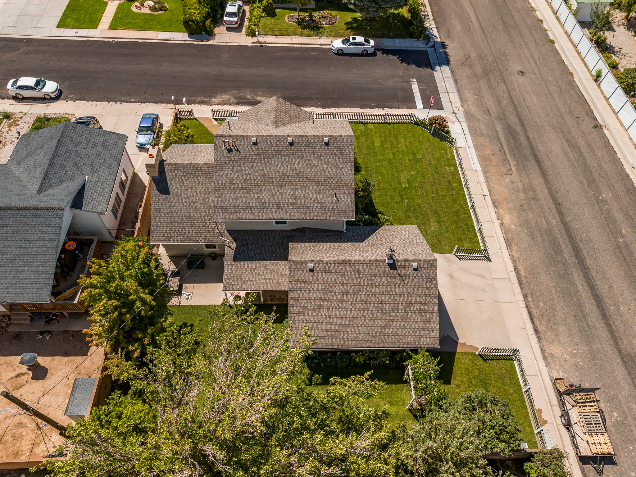 main property photo 51