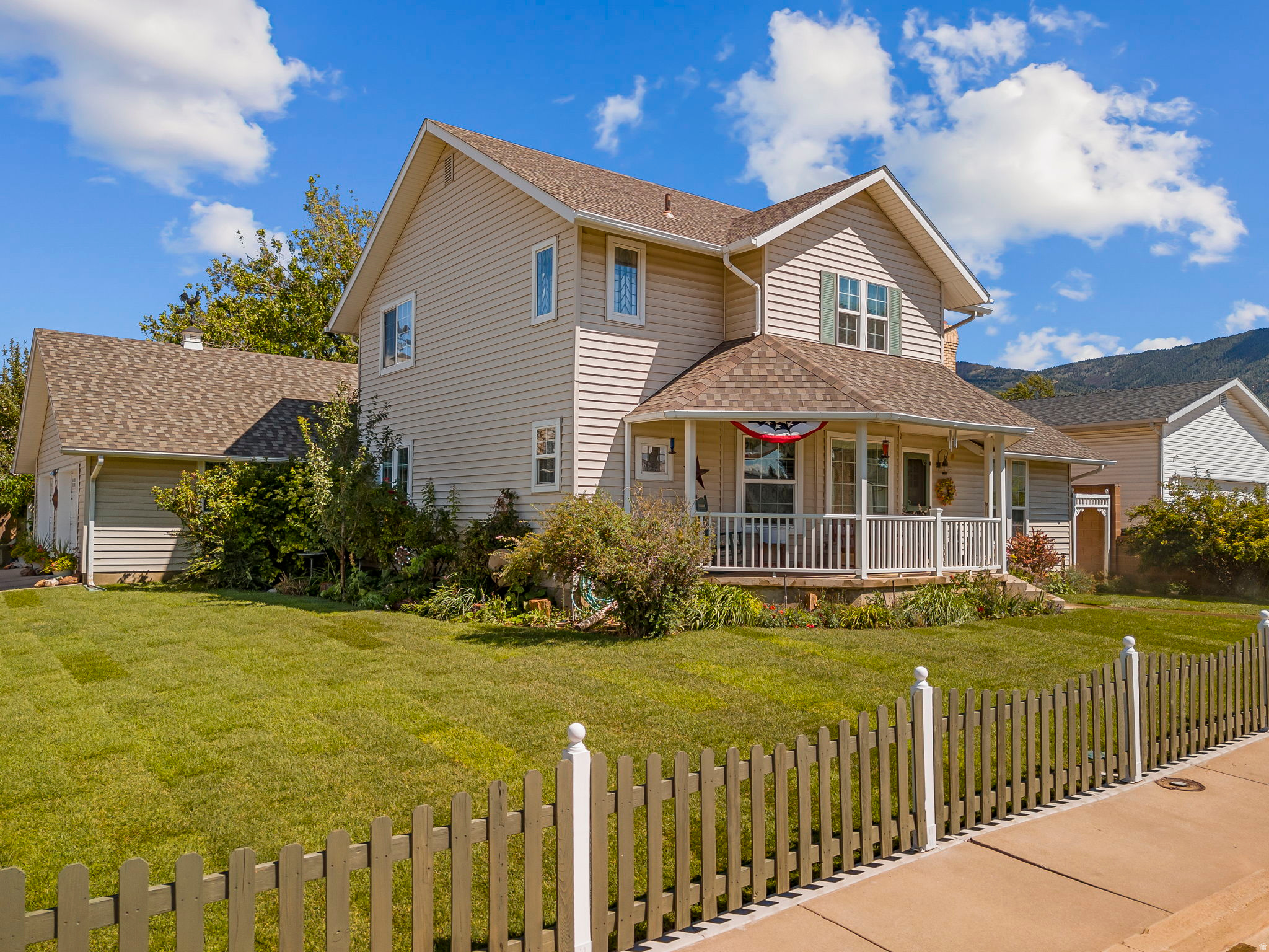 main property photo 56