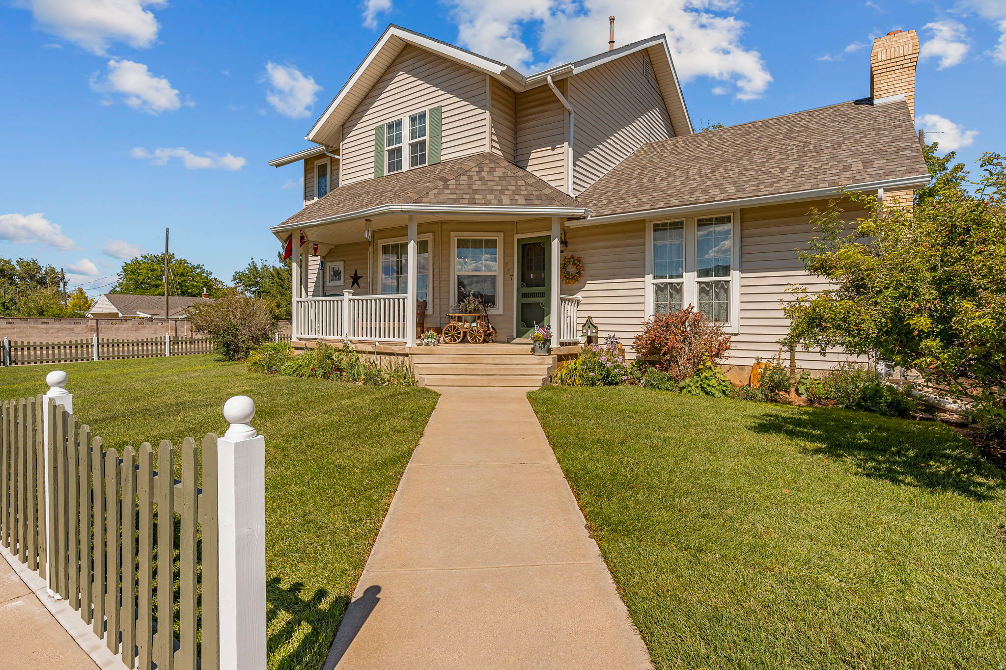 main property photo 57