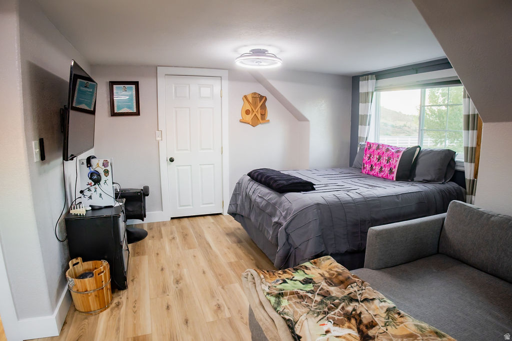 main property photo 80