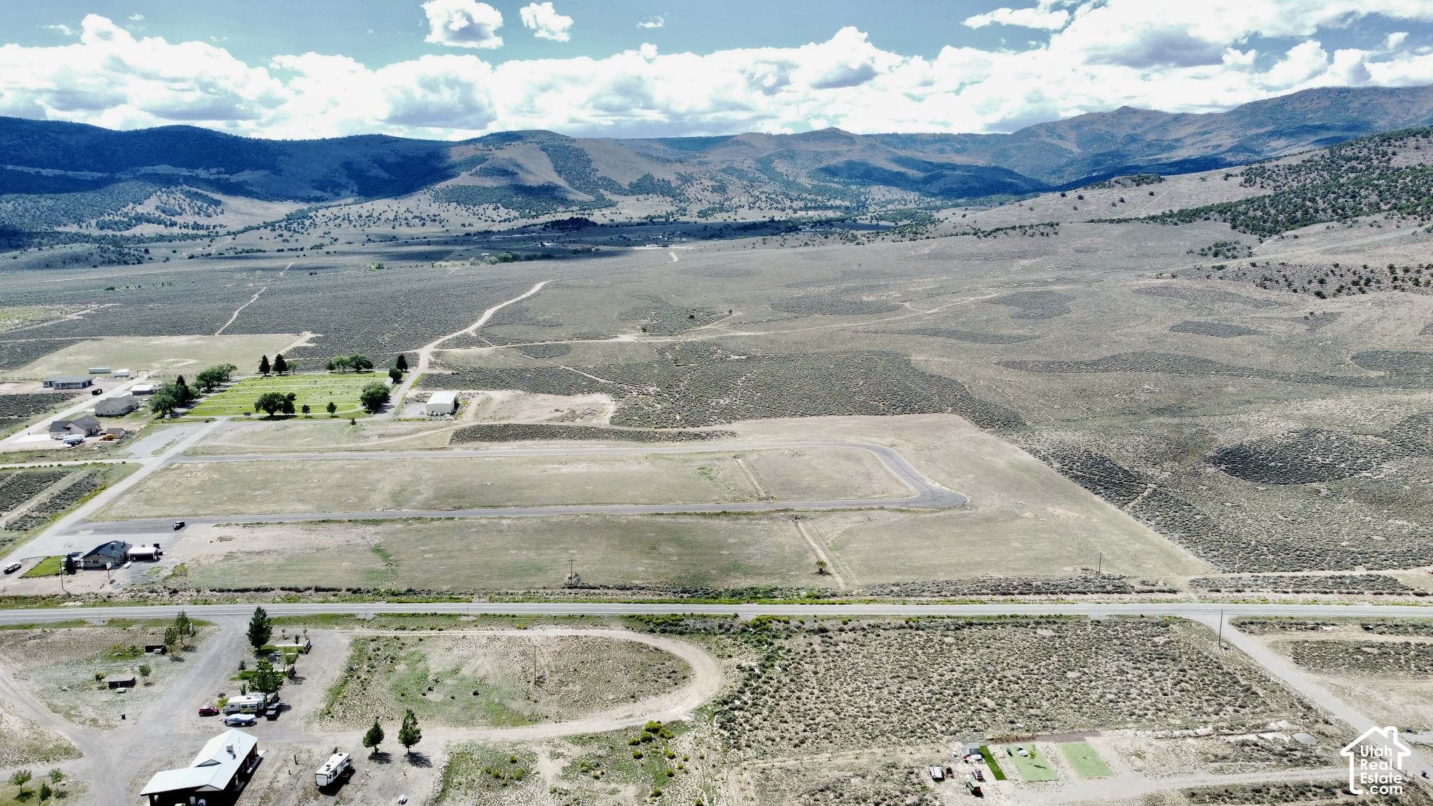 main property photo 17