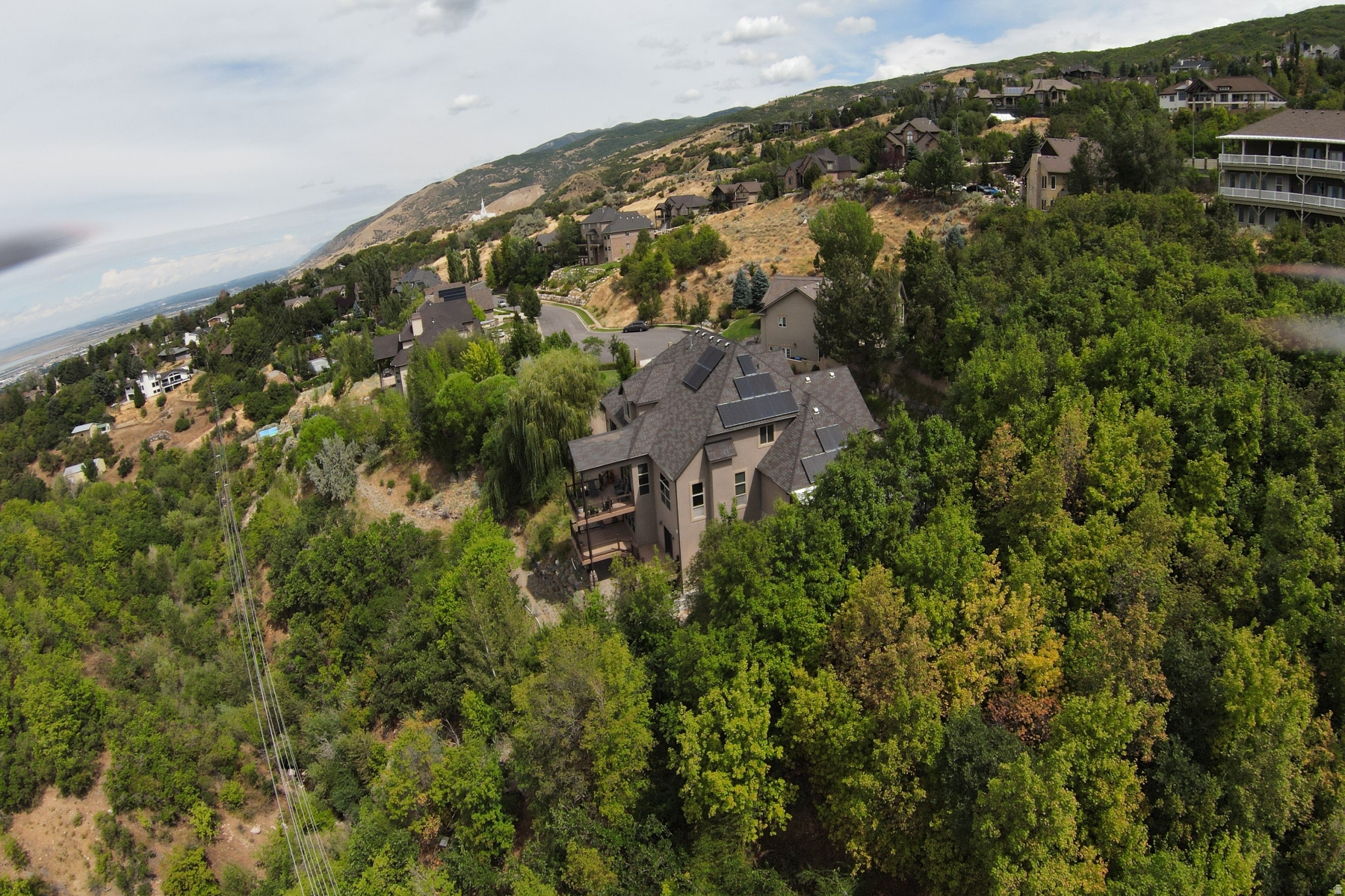 main property photo 45