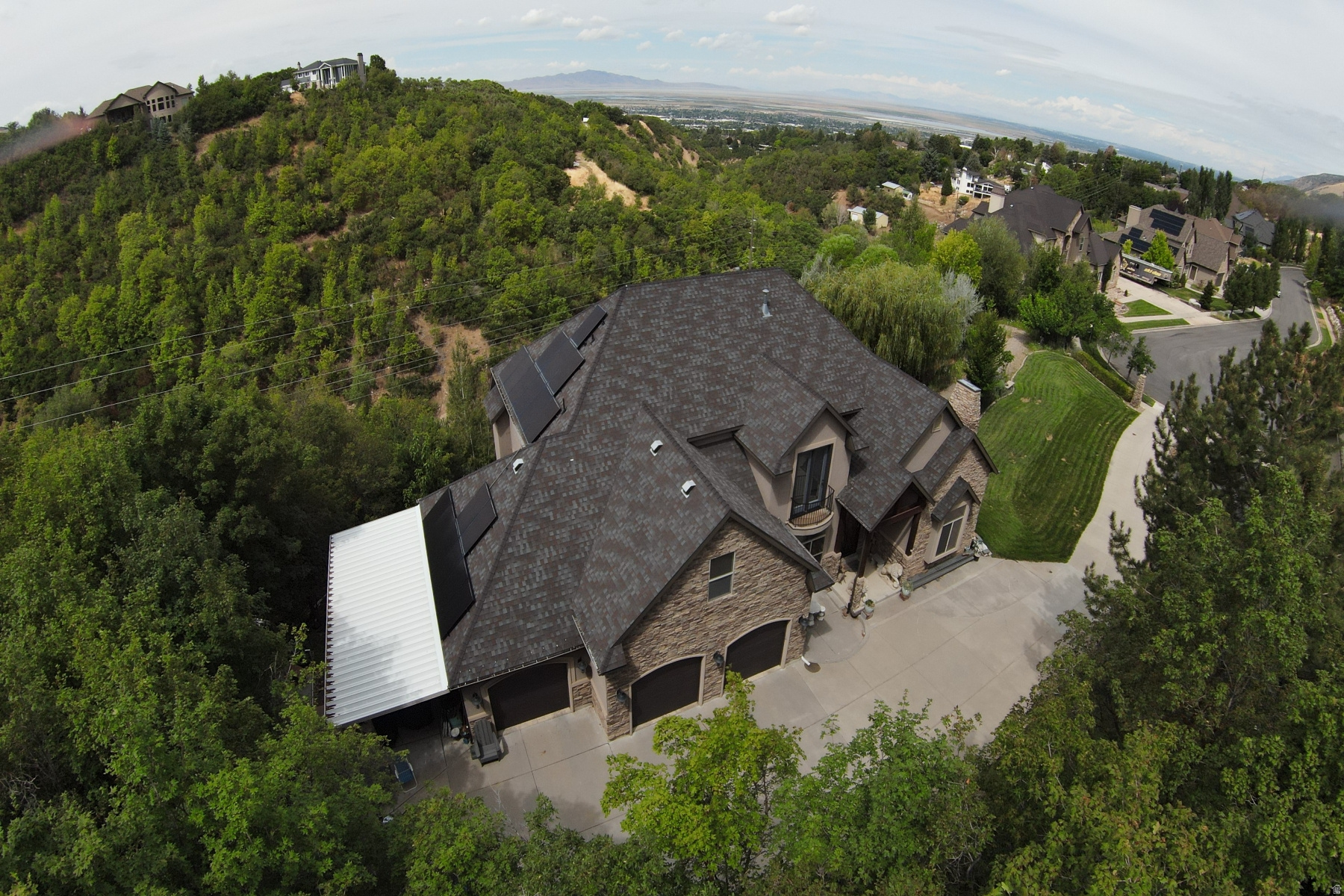 main property photo 51