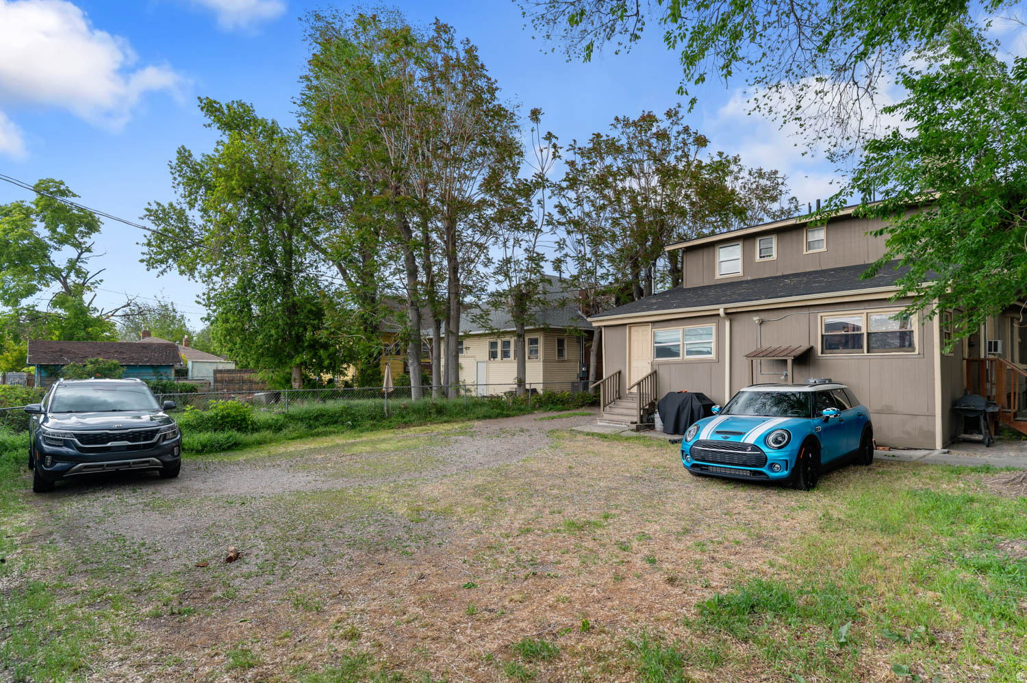 main property photo 35