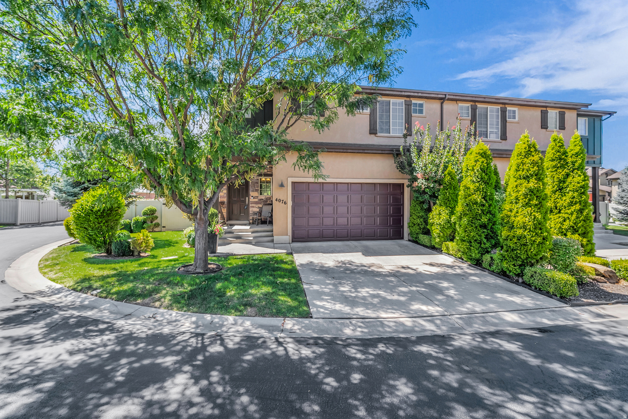 main property photo 0