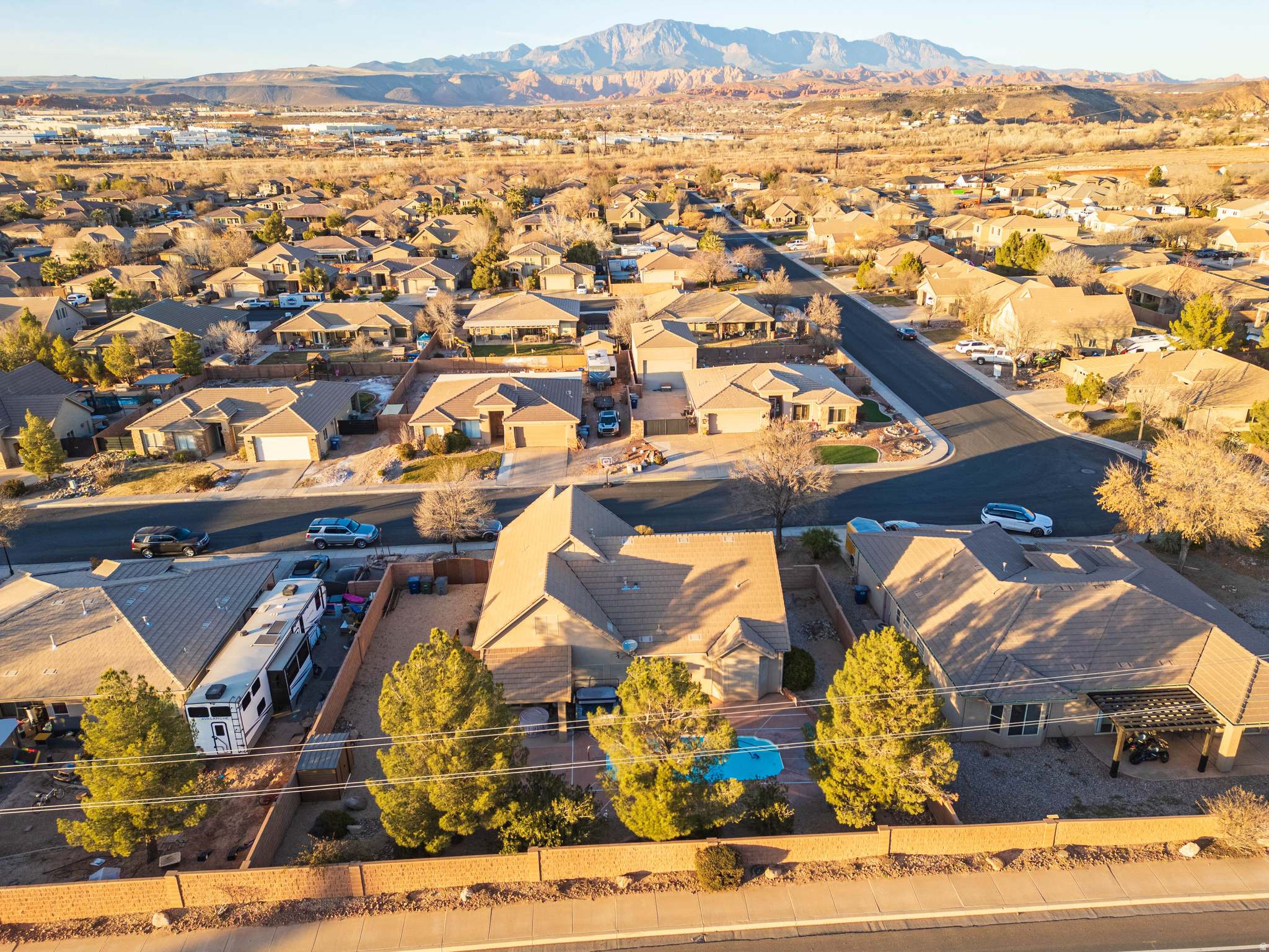main property photo 38
