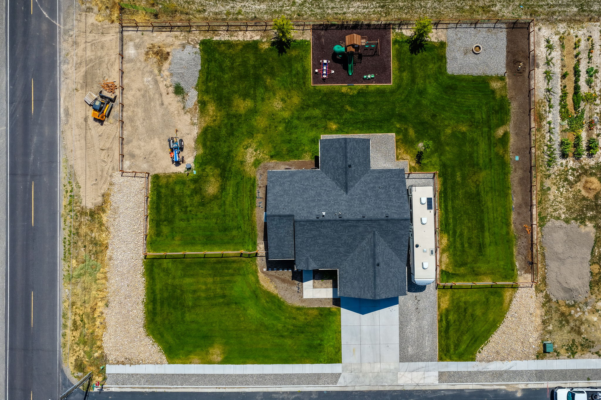 main property photo 53