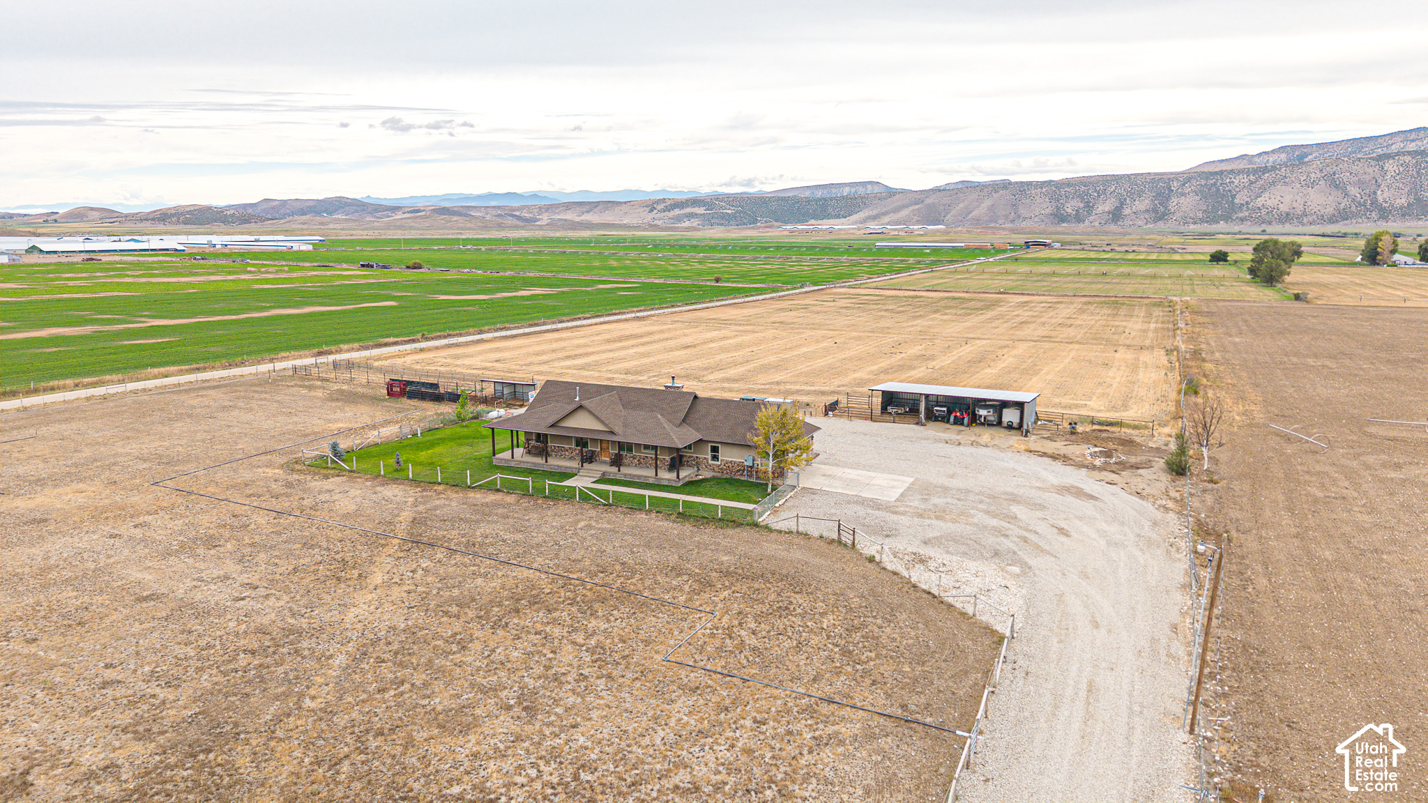 main property photo 39