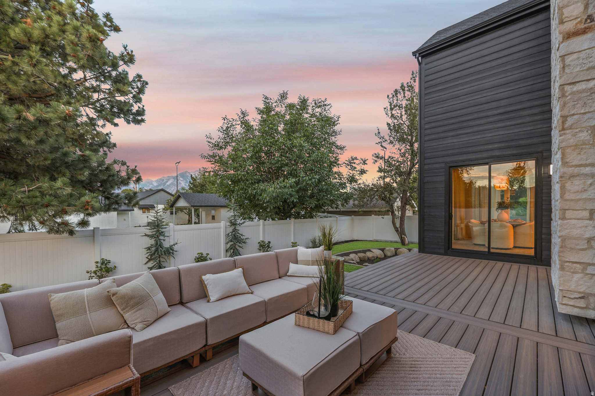main property photo 76