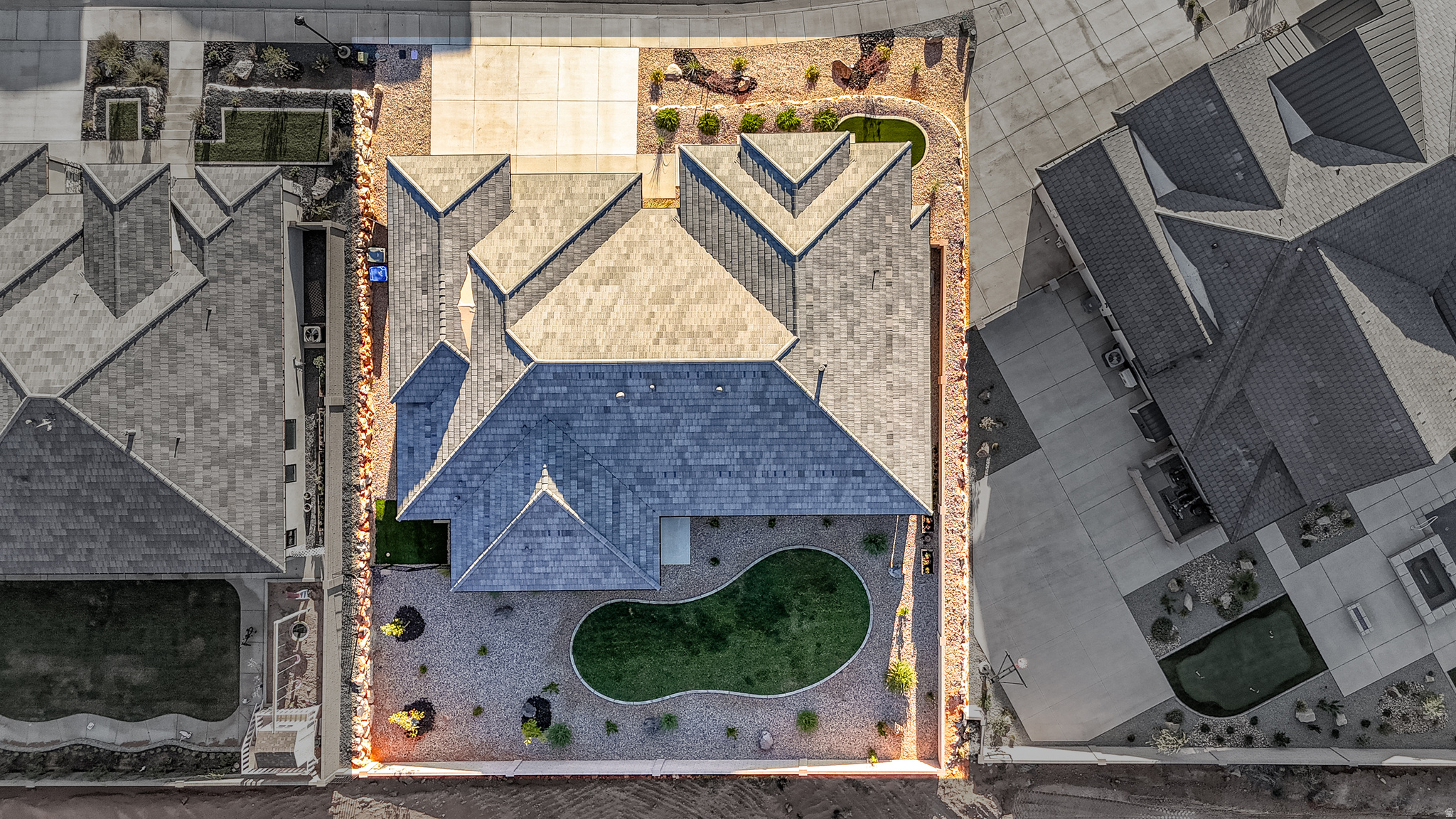 main property photo 42