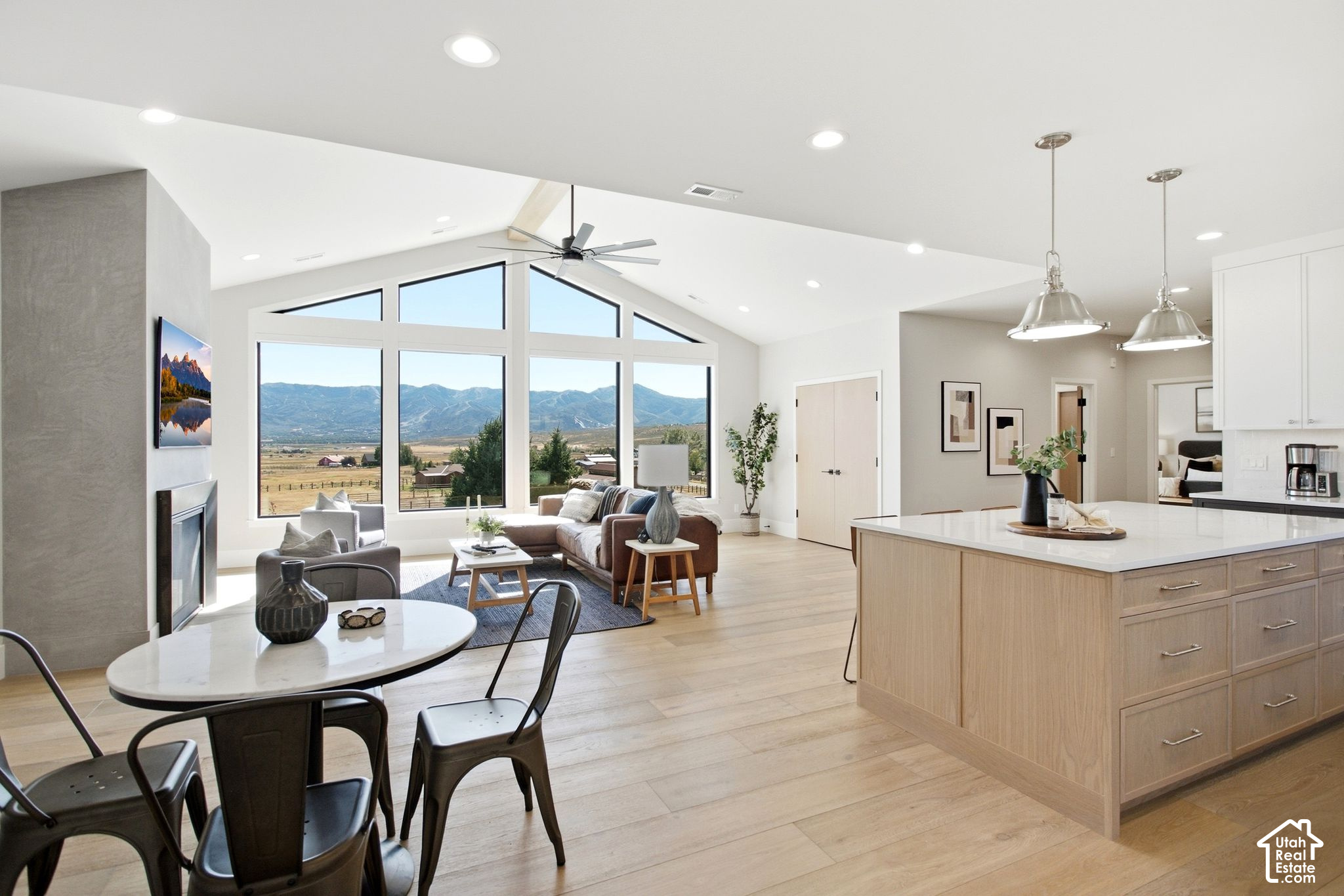 main property photo 75
