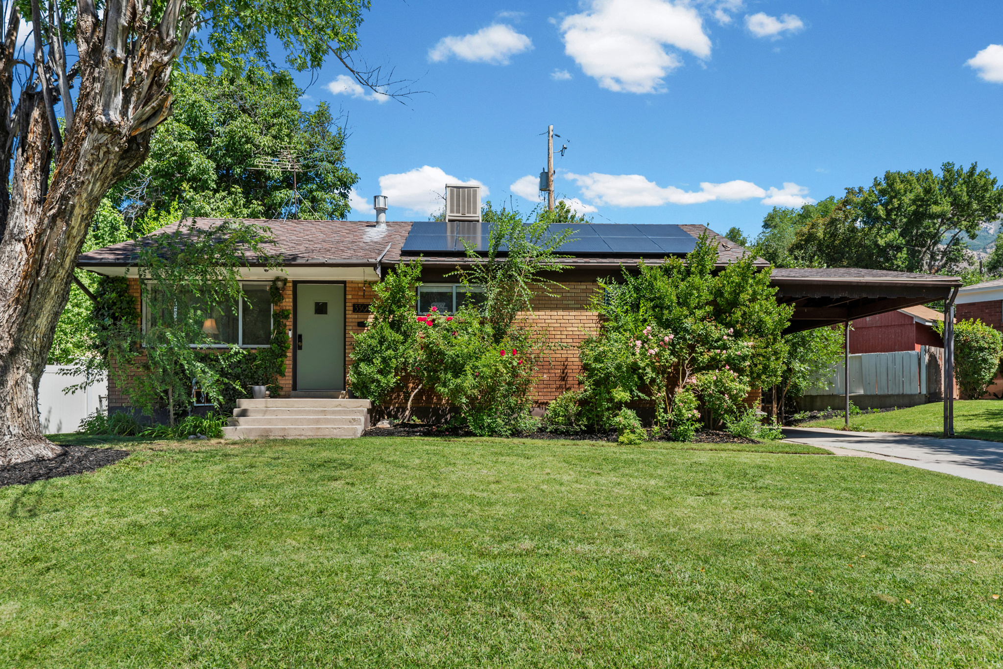 main property photo 0