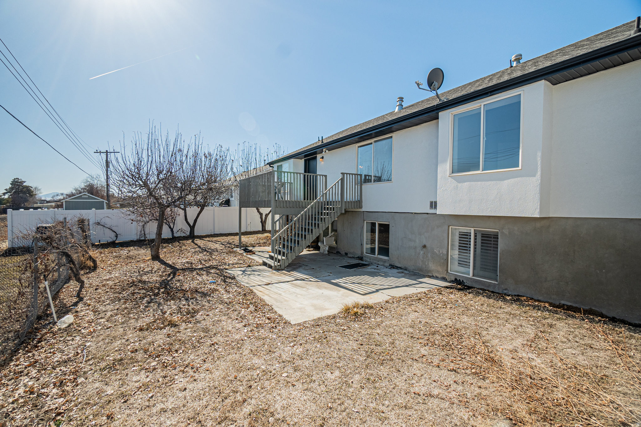 main property photo 44