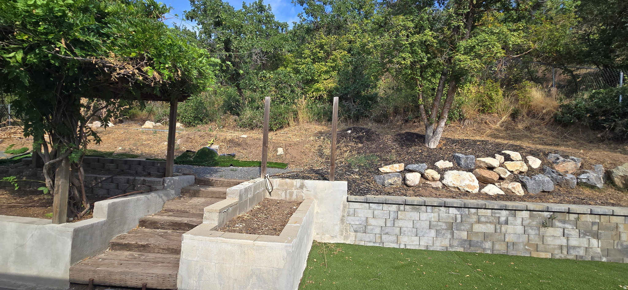 main property photo 46