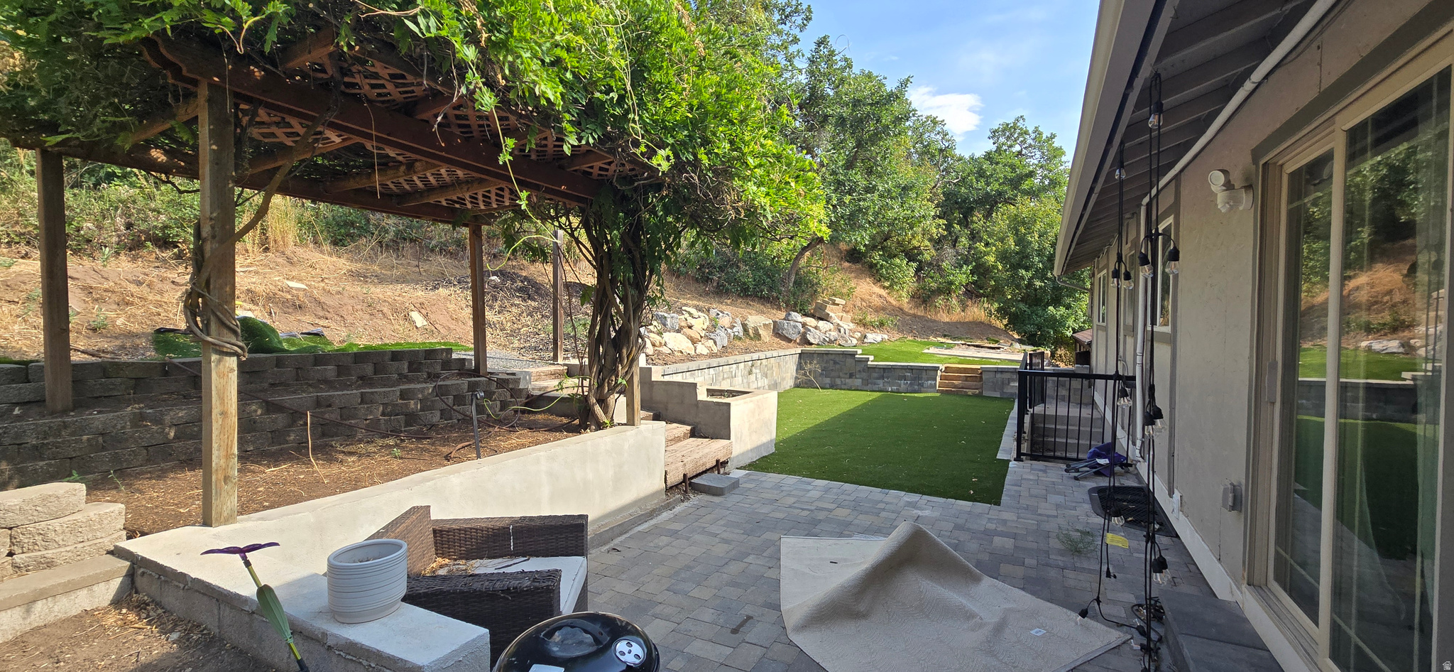 main property photo 50