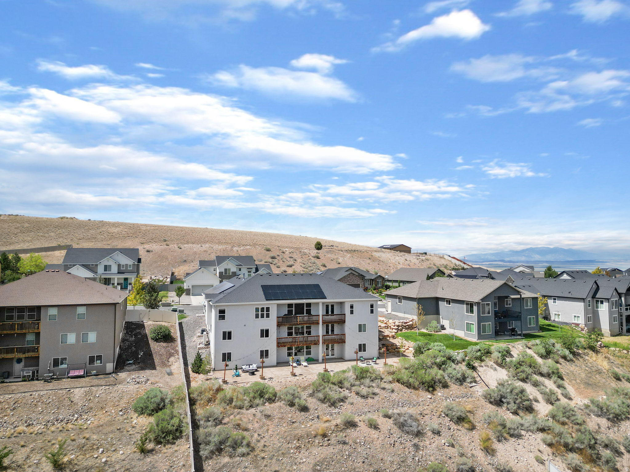 main property photo 58