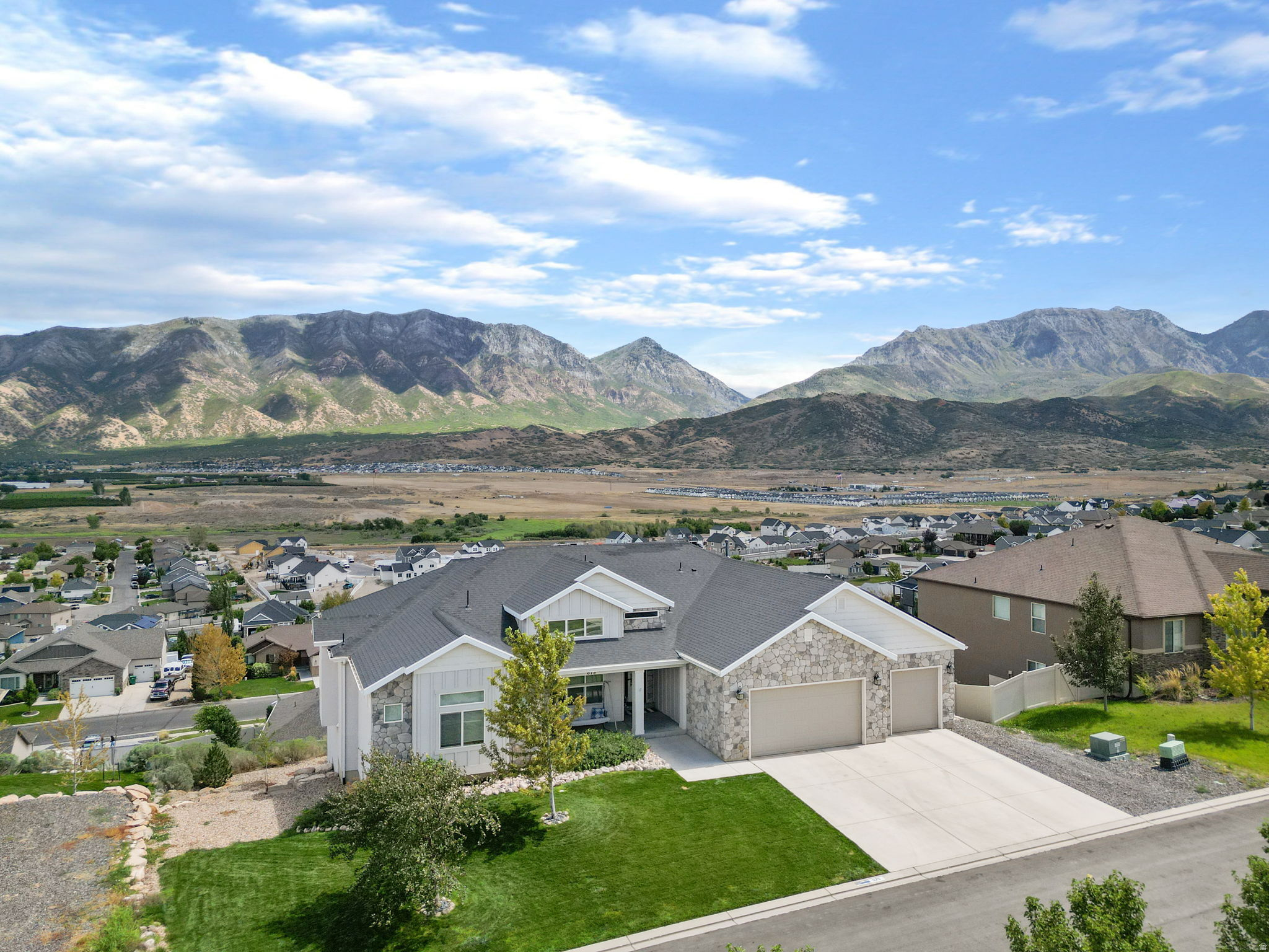 main property photo 64