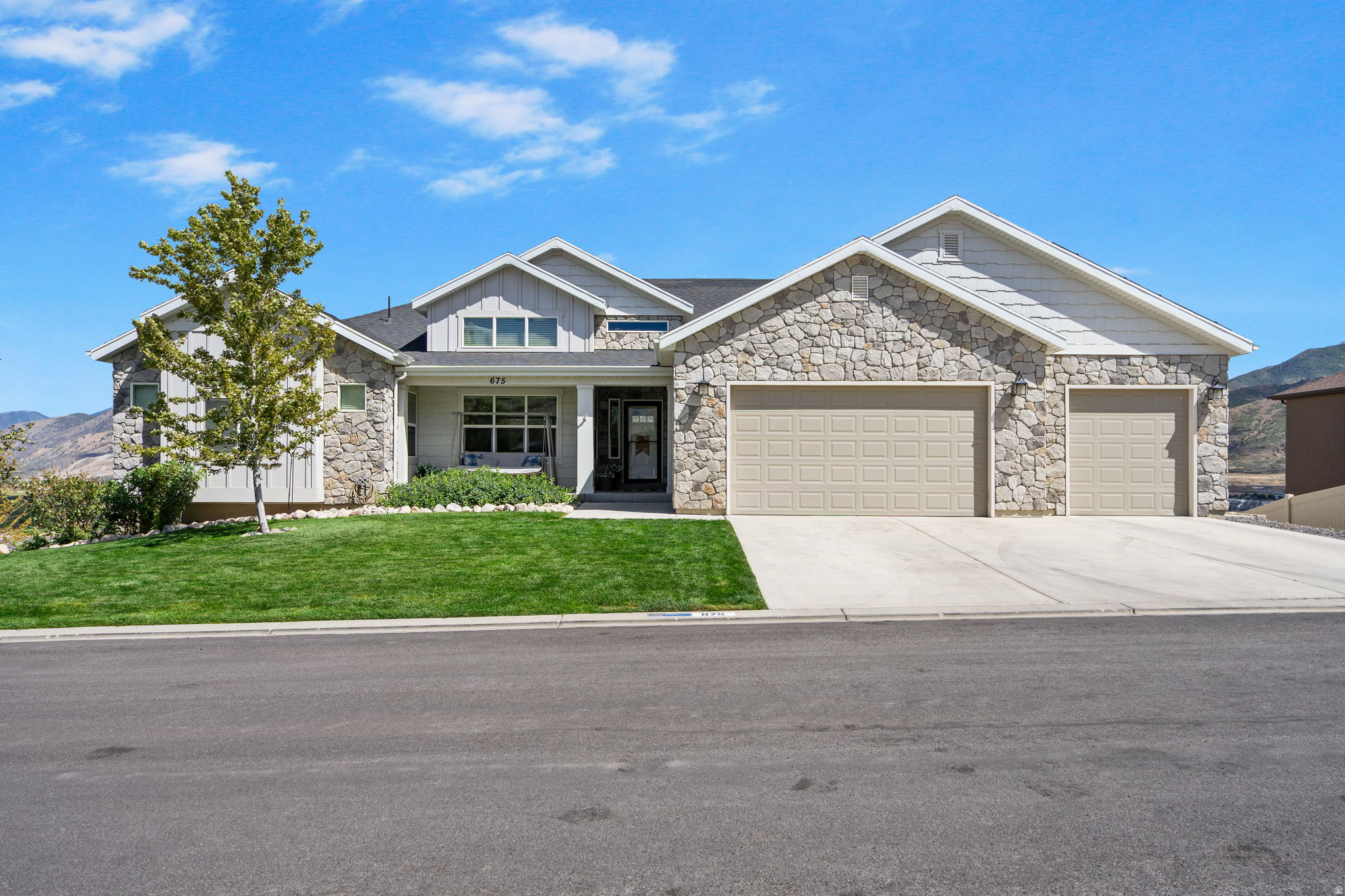 main property photo 67