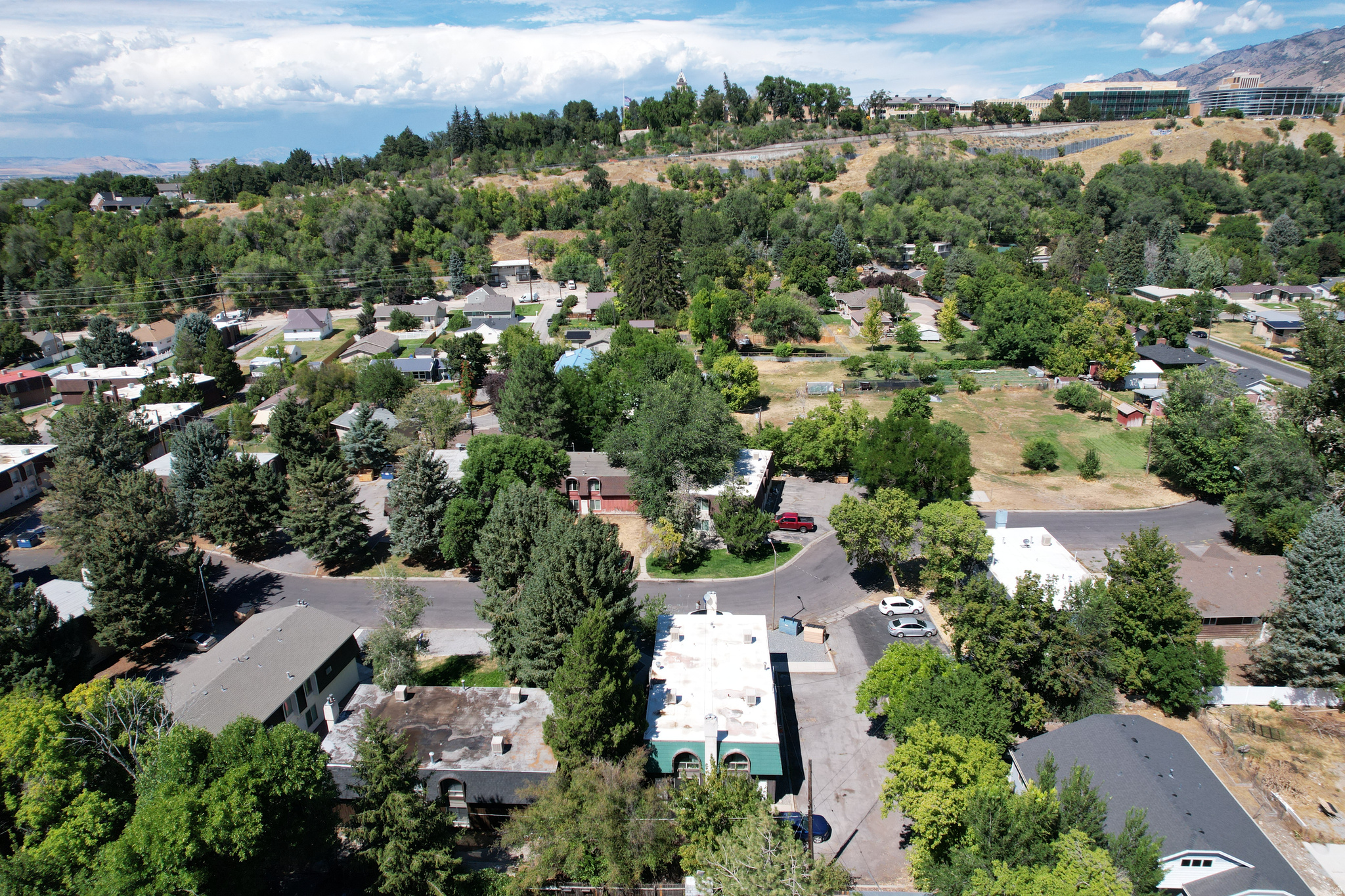 main property photo 21