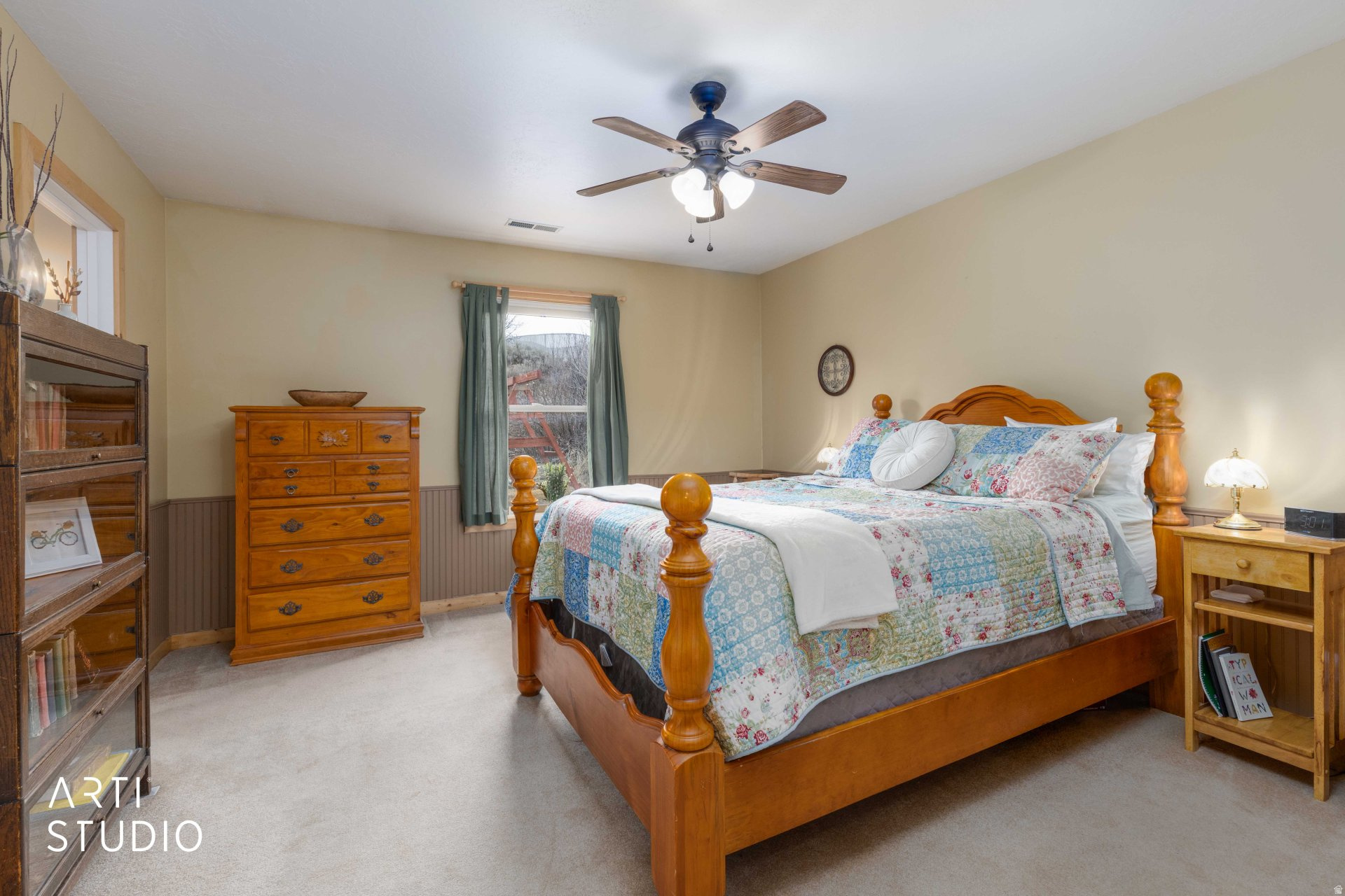main property photo 30