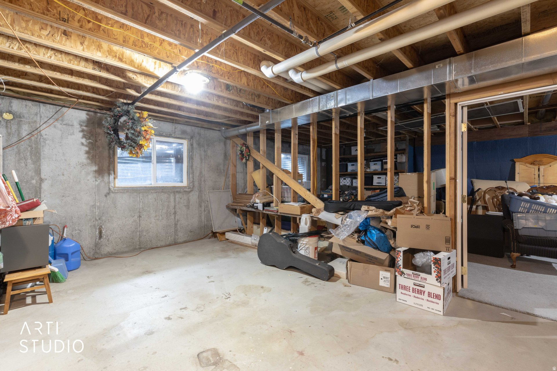 main property photo 33