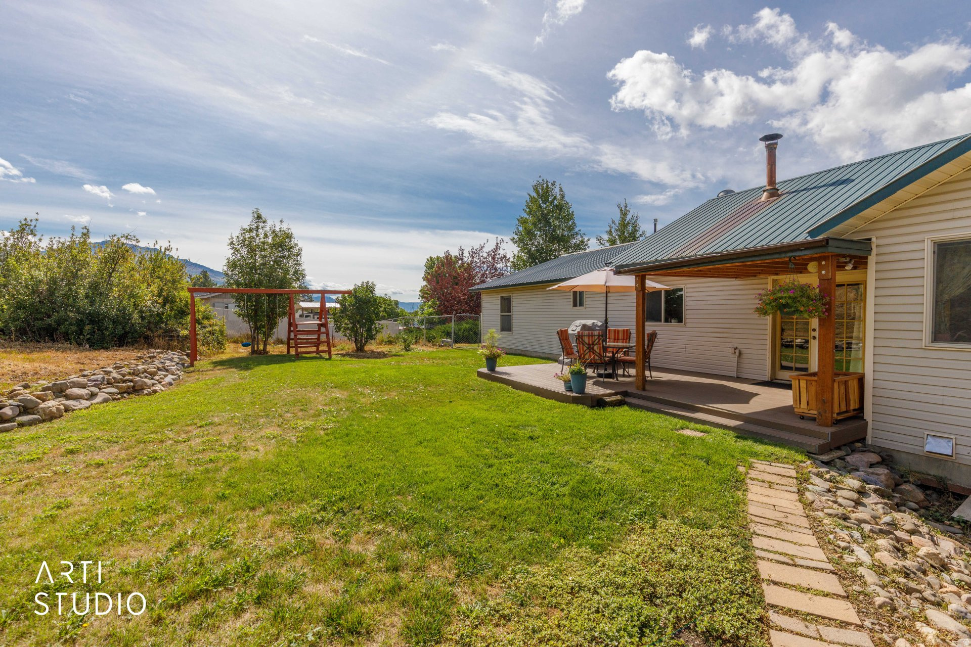 main property photo 47