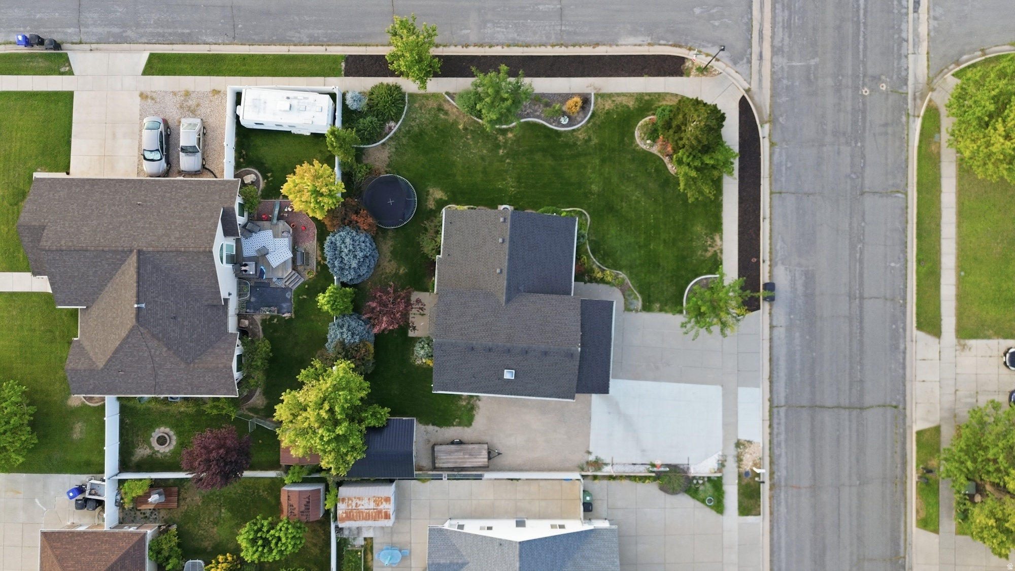 main property photo 44