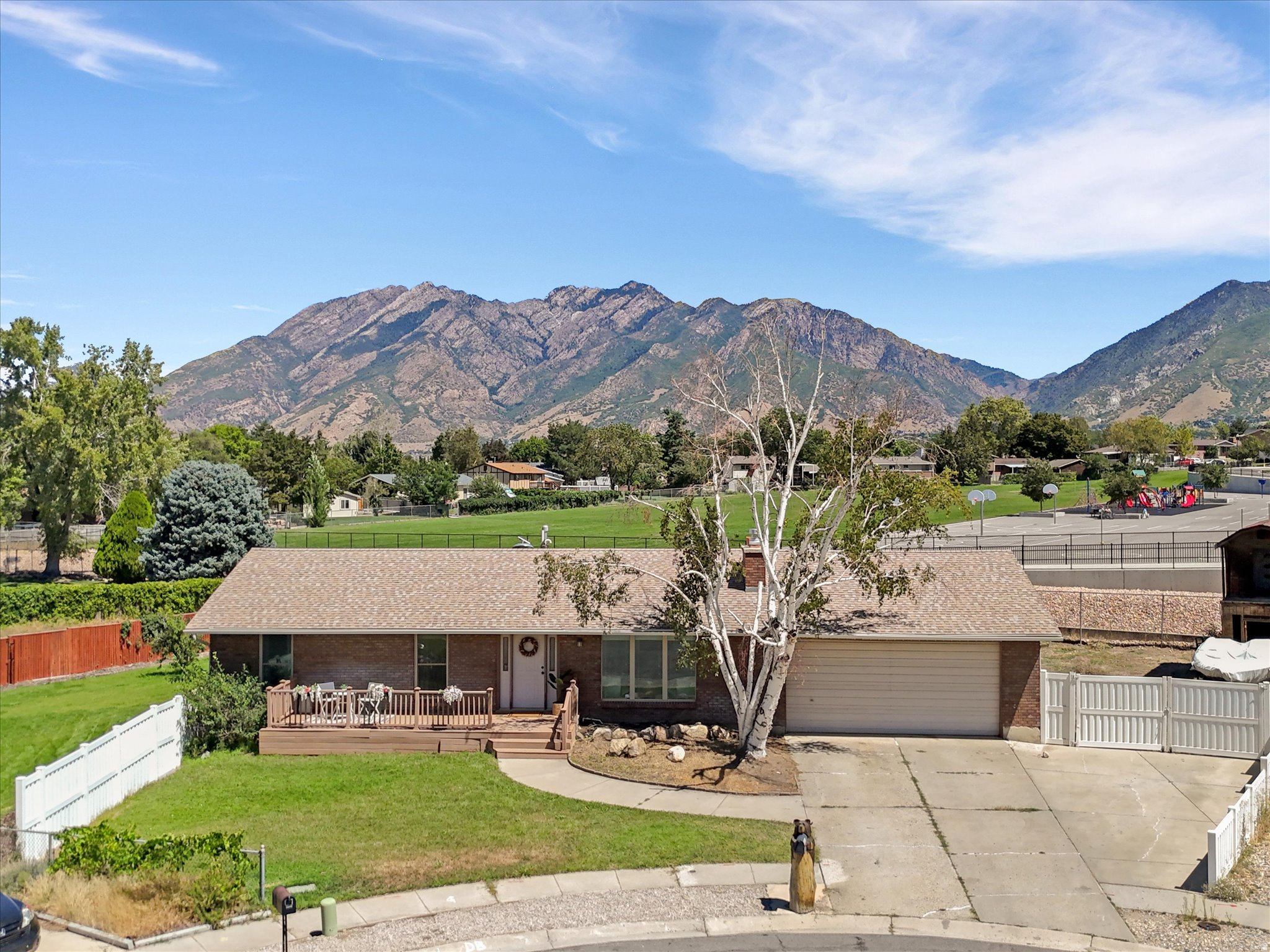main property photo 0