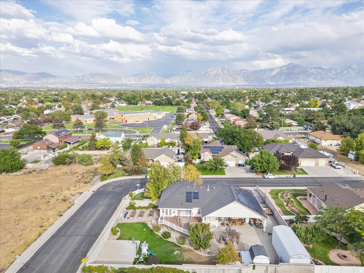 main property photo 49