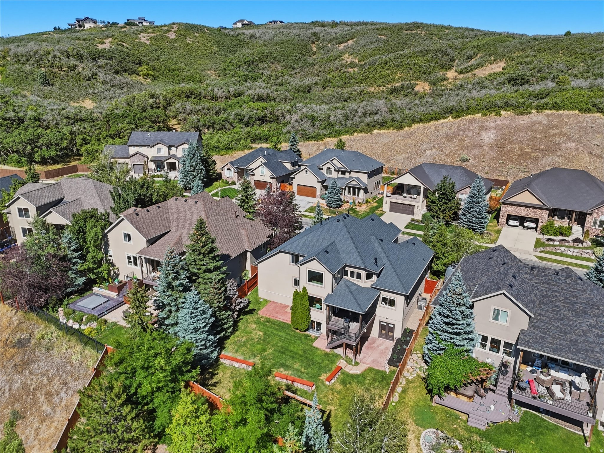 main property photo 43