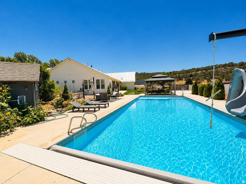 main property photo 54