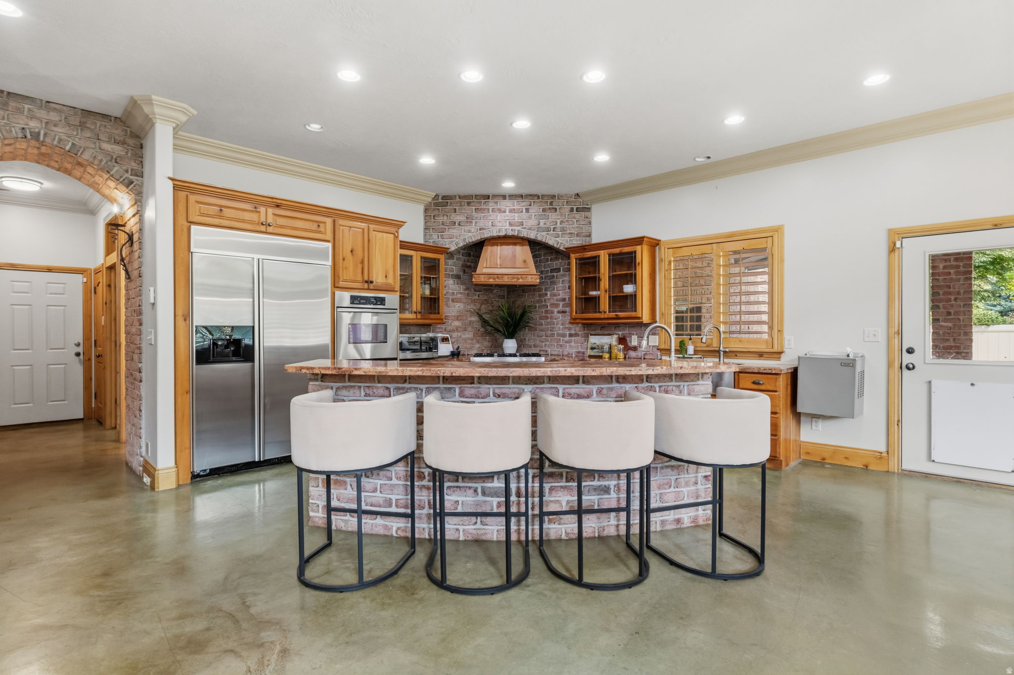 main property photo 15